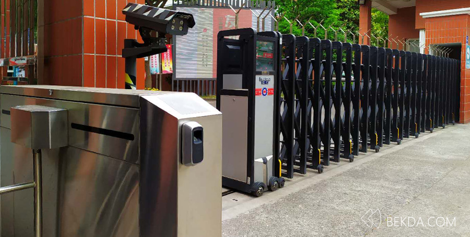 M5戶外防水韋根指紋讀頭戶外擺閘通道系統使用案例